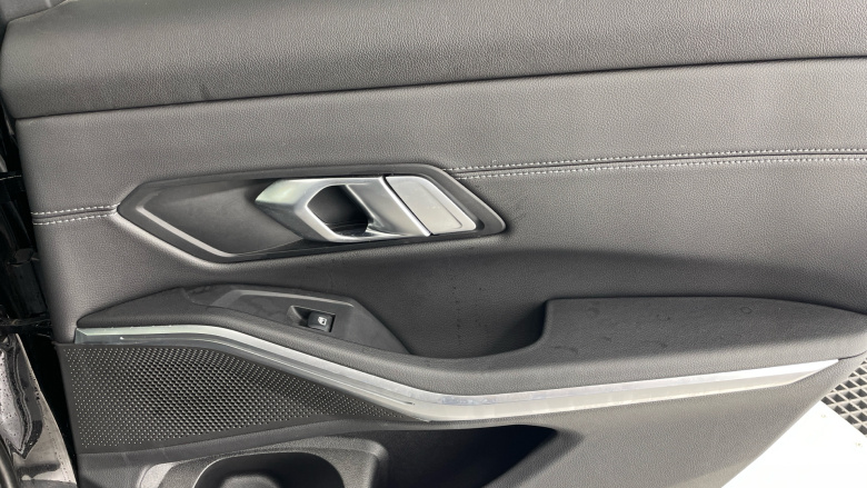 BMW 3 Series 320i M Sport 4dr Step Auto Petrol Saloon